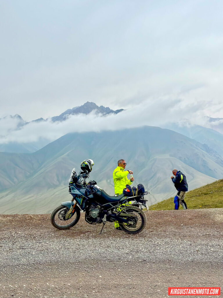 Kirguistan En Moto 2025 18